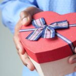 Los mejores regalos para celebrar tu aniversario de matrimonio en casa
